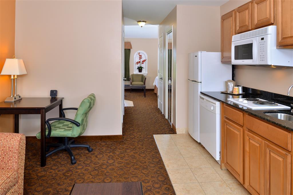 Red Roof Inn & Suites Уилсън Стая снимка