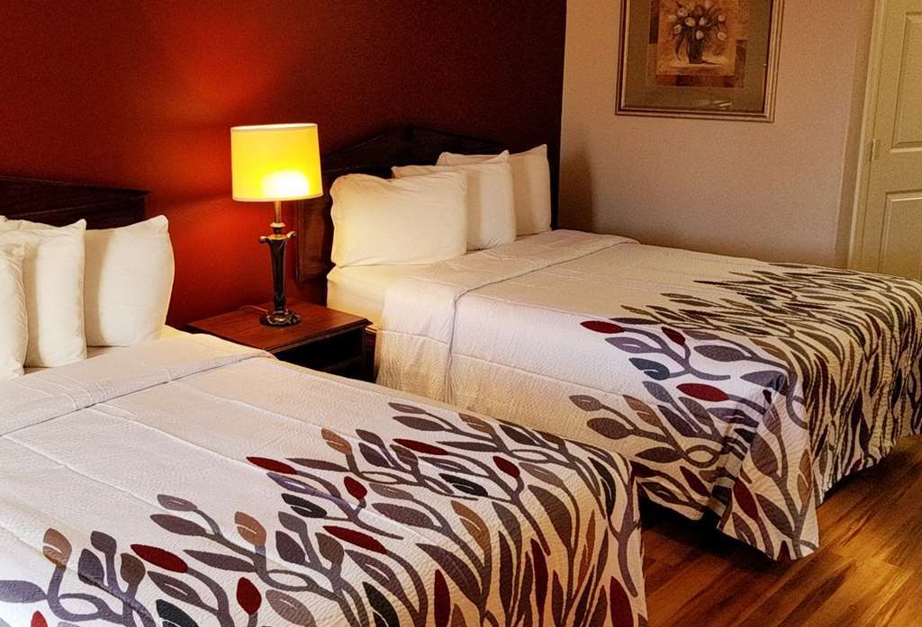 Red Roof Inn & Suites Уилсън Стая снимка